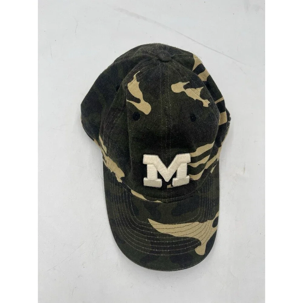 Mens S/M Adidas Michigan Wolverines Camouflage Adjustable Baseball Hat Camo